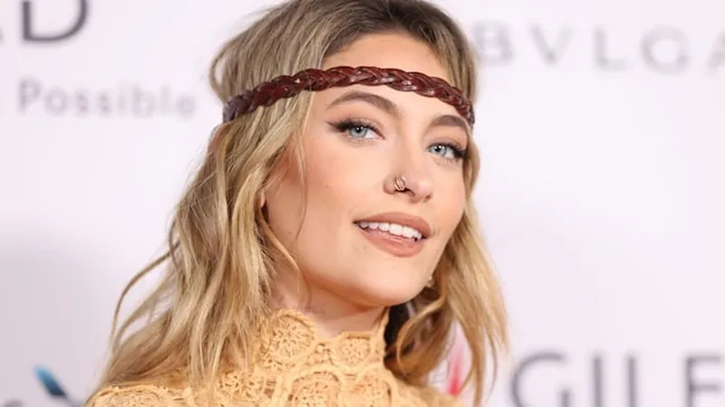 Image Paris Jackson image beautiful image beautiful image beautiful image beautiful image beautiful image beautiful - Paris Jackson looks strikingly beautiful on the cover of Vogue ...