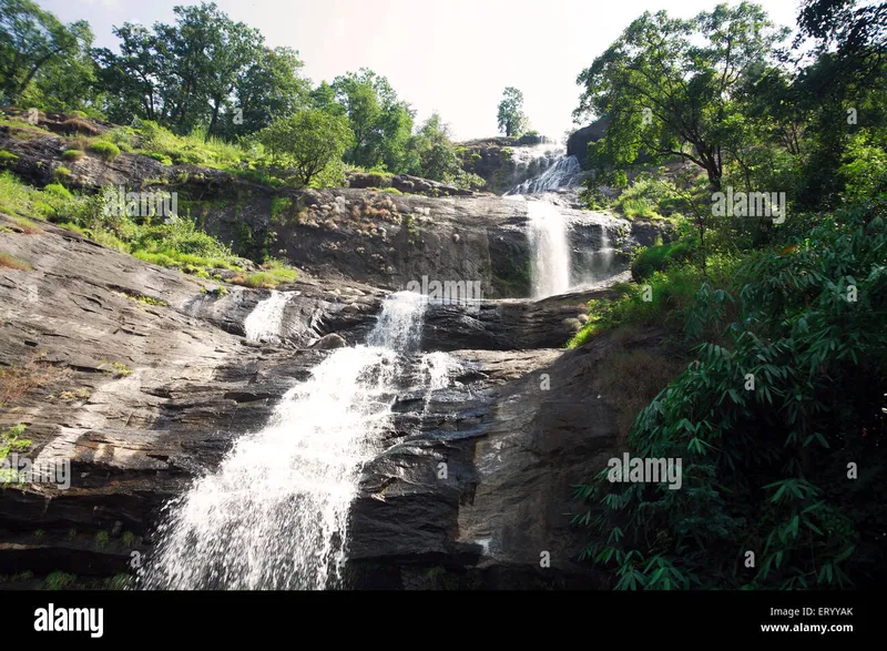 Image Ranchi - Waterfalls and Hill Stations image beautiful image beautiful - Indian water falls hi-res stock photography and images - Alamy