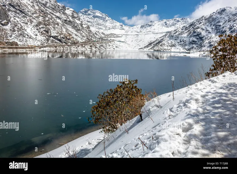 Image Sikkim - Tsomgo Lake image beautiful image beautiful image beautiful image beautiful - Tsomgo ( Changu ) lake going to frozen, this beautiful Himalayan ...