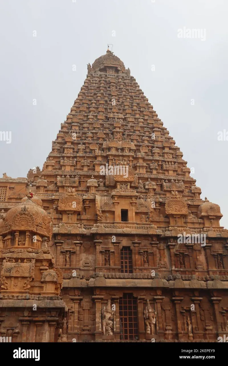 Image Thanjavur - Brihadeeswarar Temple image beautiful - Tanjore brihadisvara hi-res stock photography and images - Page 2 ...