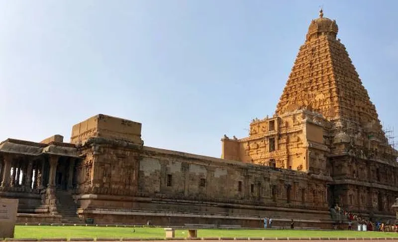 Image Thanjavur - Brihadeeswarar Temple image beautiful image beautiful - 2,300+ Perfect Arch Stock Photos, Pictures & Royalty-Free Images ...