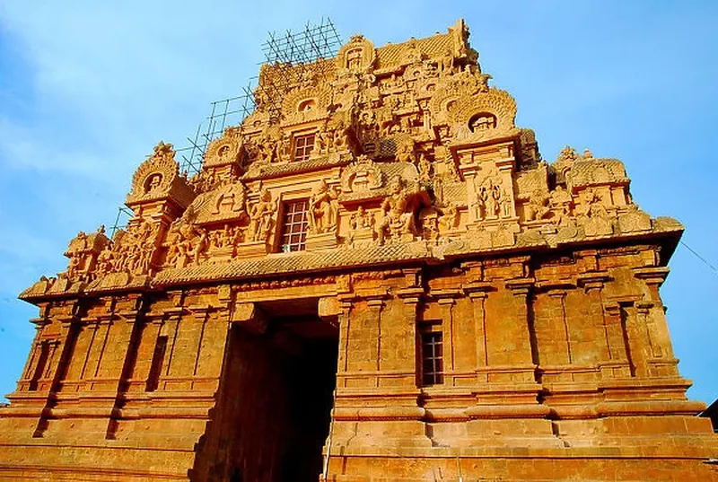 Image Thanjavur - Brihadeeswarar Temple image beautiful image beautiful image beautiful - South Indian temple architecture in Thanjavur Our beautiful Wall ...