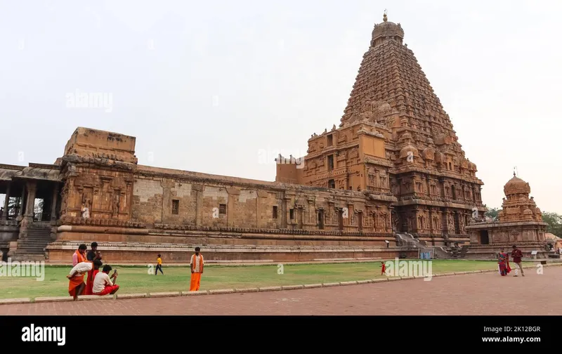 Image Thanjavur - Brihadeeswarar Temple image beautiful image beautiful image beautiful - The Beautiful Brihadeshwara Temple, Chola Dynasty Temple ...