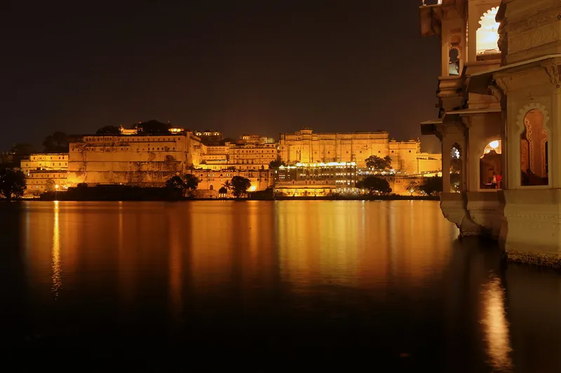 Image Udaipur - City of Lakes image beautiful image beautiful - Beautiful Lake City: City Palace in the night. Udaipur. Ra… | Flickr