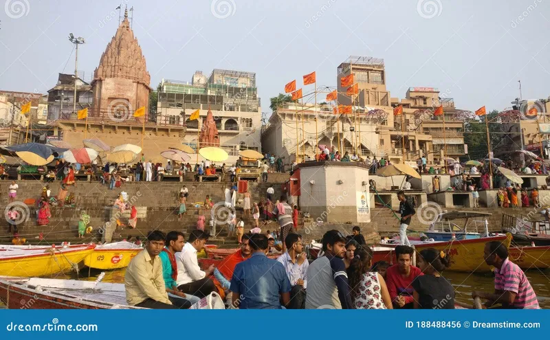 Image Varanasi - The Holy City image beautiful - Dashasumedh Ghat a Beautiful Sight of Holy City Varanasi Editorial ...